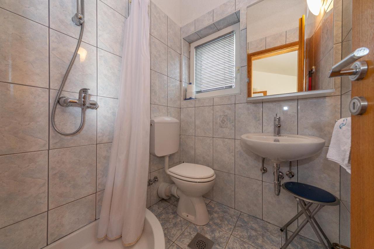 Apartments Dalmata Biograd Biograd Na Moru Exteriér fotografie